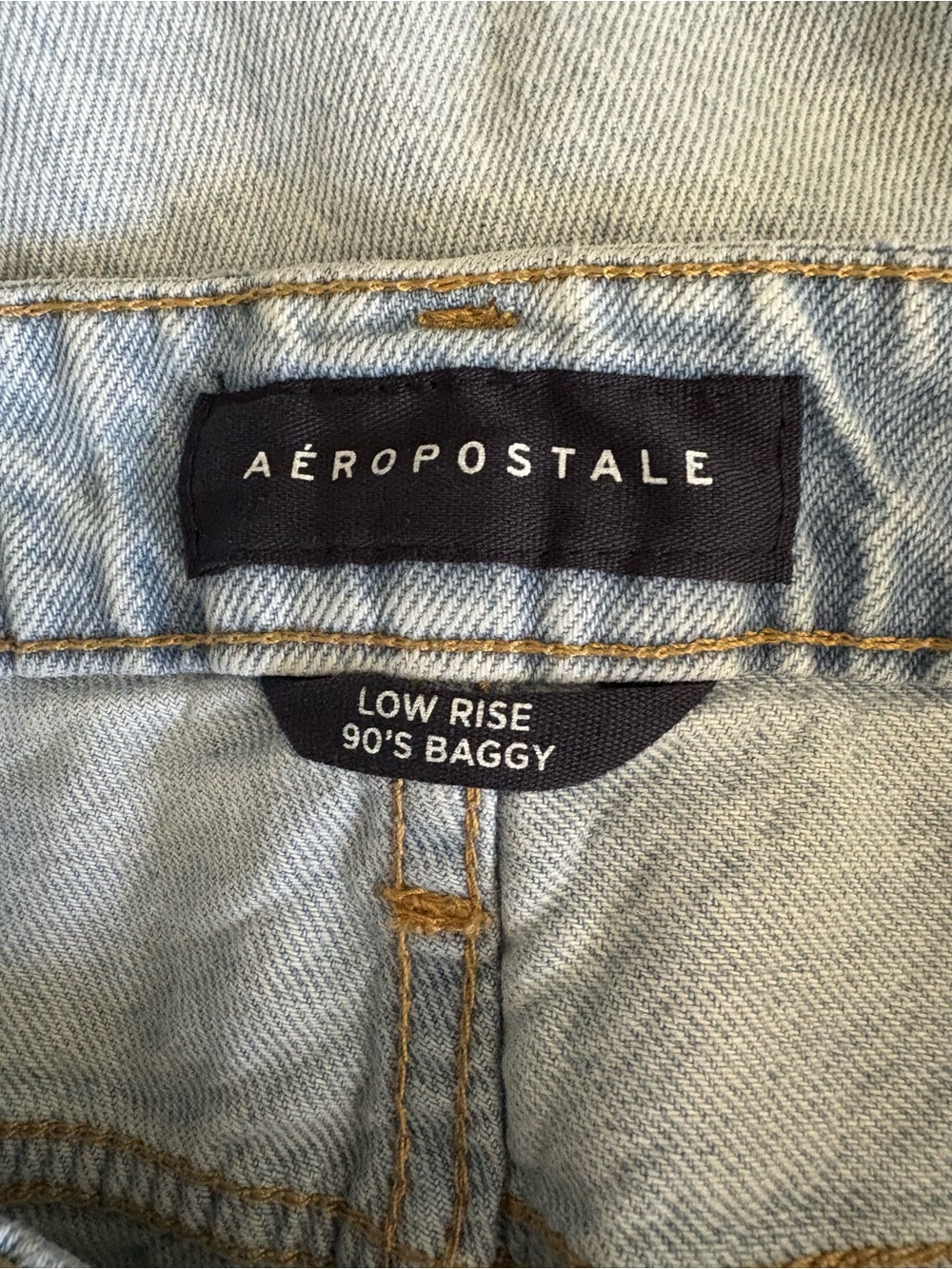 Aeropostale Low Rise 90s Baggy Jeans - Picture 4 of 5